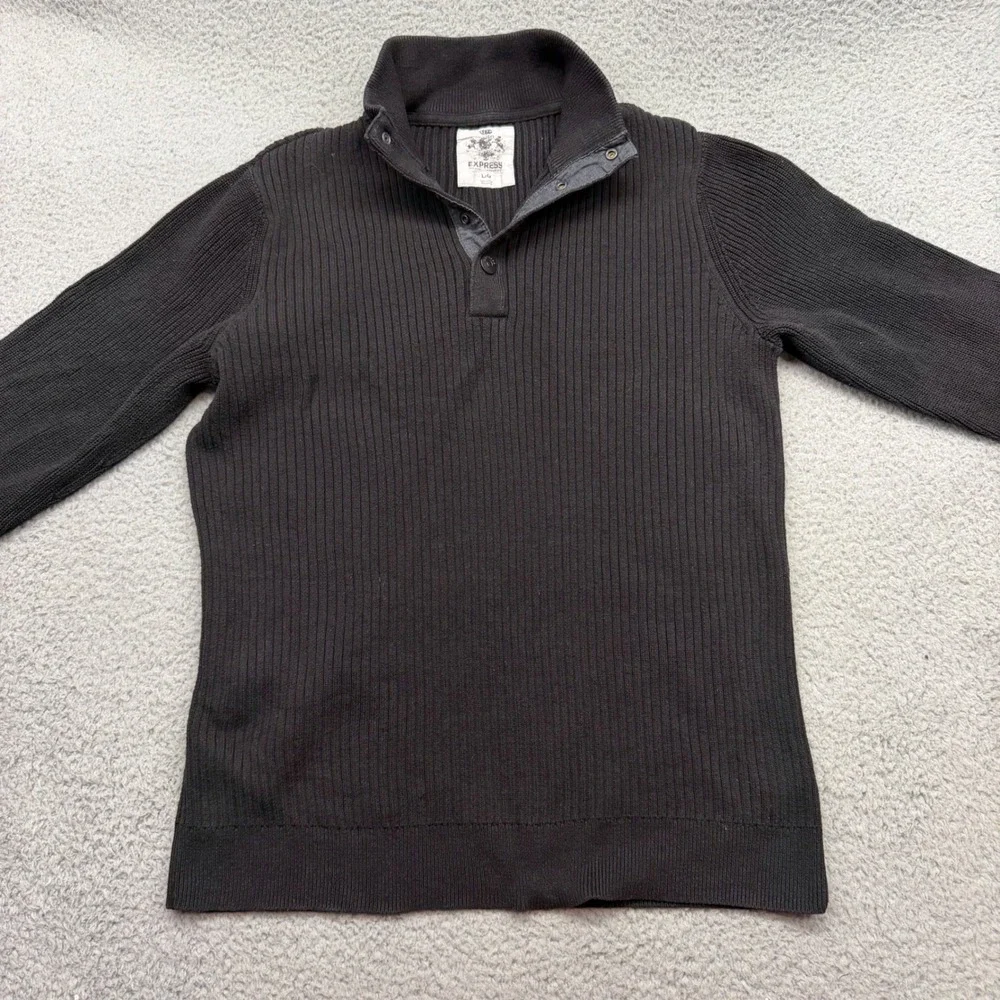 Express 400263 Mens Large Black Sweater Ribbed Knit Quarter Button Mock Neck